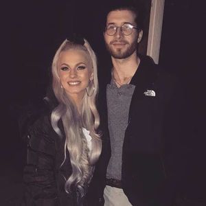 Meet your Posher, Madeleine